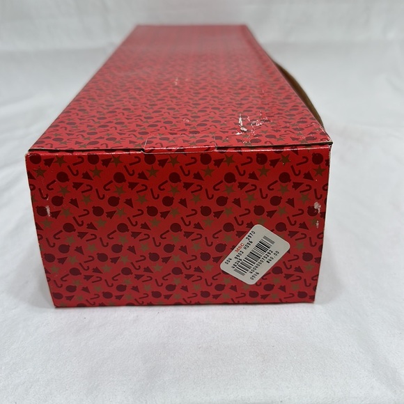 Holiday Collections, Porcelain Doll! - Picture 2 of 3